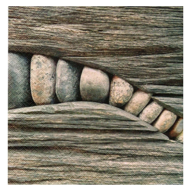 Serwetka - kamienie, drewno